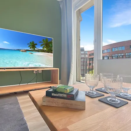 Appartement In Der Mit Zwei Balkonen